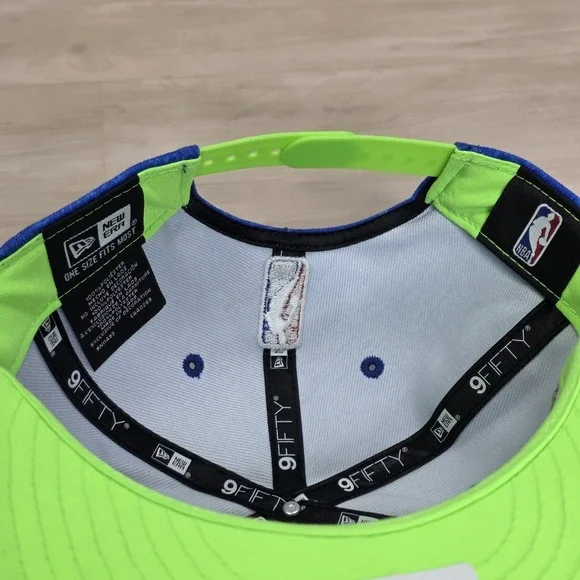 New Era NBA Men's Milwaukee Bucks 2023 City Edition 9FIFTY Snapback Hat New - Picture 8 of 8